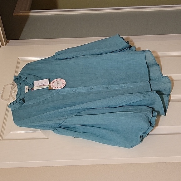 Umgee flowing blouse - Picture 3 of 4